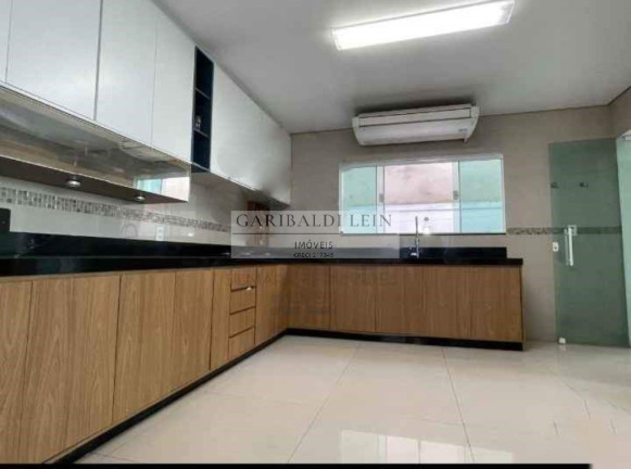 Imagem Casa com 3 Quartos à Venda, 192 m² em Residencial Real Parque Sumaré - Sumaré Imagem Casa com 3 Quartos à Venda, 192 m² em Residencial Real Parque Sumaré - Sumaré