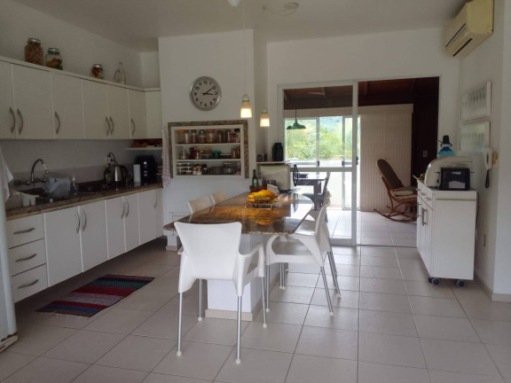Imagem Apartamento com 3 Quartos à Venda, 200 m² em Lagoa Da Conceição - Florianópolis Imagem Apartamento com 3 Quartos à Venda, 200 m² em Lagoa Da Conceição - Florianópolis