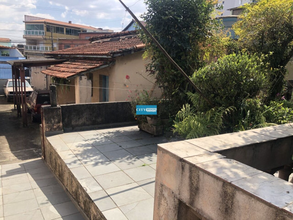 Imagem Casa com 3 Quartos à Venda, 220 m² em Vila Assis Brasil - Mauá