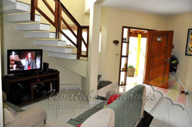 Imagem Casa com 5 Quartos à Venda, 250 m² em Centro - Ubatuba Imagem Casa com 5 Quartos à Venda, 250 m² em Centro - Ubatuba
