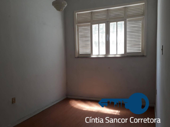Imagem Casa com 4 Quartos à Venda, 250 m² em Centro - Campos Dos Goytacazes Imagem Casa com 4 Quartos à Venda, 250 m² em Centro - Campos Dos Goytacazes