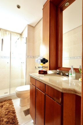 Imagem Apartamento com 3 Quartos à Venda, 148 m² em Petrópolis - Porto Alegre Imagem Apartamento com 3 Quartos à Venda, 148 m² em Petrópolis - Porto Alegre