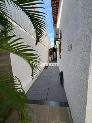 Imagem Casa com 3 Quartos à Venda, 240 m² em Vila Rezende - Goiânia