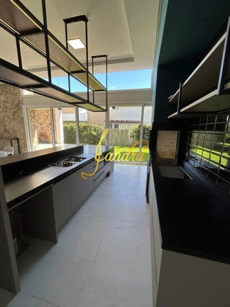 Imagem Casa de Condomínio com 5 Quartos à Venda, 230 m² em Atlantida - Xangri-la