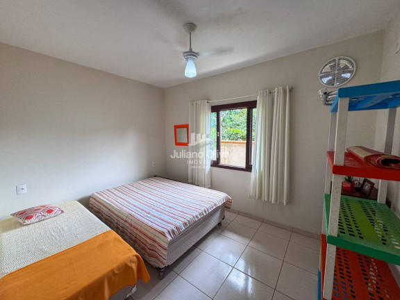 Imagem Casa com 3 Quartos à Venda, 145 m² em Barra Do Sai - Itapoá Imagem Casa com 3 Quartos à Venda, 145 m² em Barra Do Sai - Itapoá