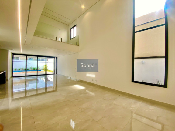 Imagem Casa com 3 Quartos à Venda, em Jardim Novo Mundo - Jundiaí Imagem Casa com 3 Quartos à Venda, em Jardim Novo Mundo - Jundiaí
