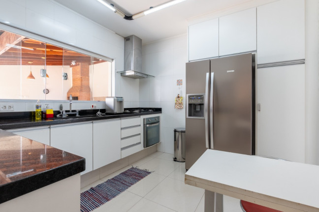 Imagem Casa com 5 Quartos à Venda, 229 m² em Planalto Paulista - São Paulo Imagem Casa com 5 Quartos à Venda, 229 m² em Planalto Paulista - São Paulo