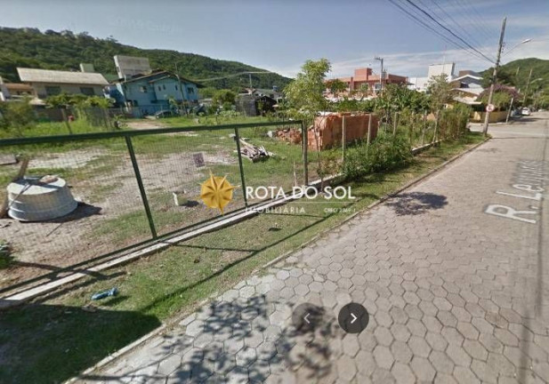Imagem Terreno à Venda, 594 m² em José Amândio - Bombinhas Imagem Terreno à Venda, 594 m² em José Amândio - Bombinhas
