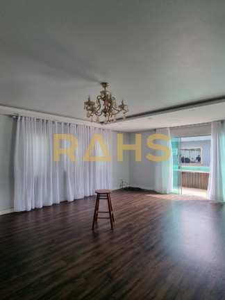 Imagem Casa com 3 Quartos à Venda, 550 m² em Nova Brasília - Joinville Imagem Casa com 3 Quartos à Venda, 550 m² em Nova Brasília - Joinville