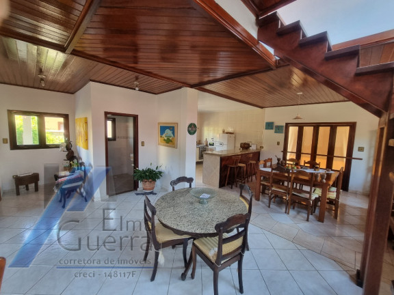 Imagem Casa com 3 Quartos à Venda, 250 m² em Horto Florestal - Ubatuba Imagem Casa com 3 Quartos à Venda, 250 m² em Horto Florestal - Ubatuba