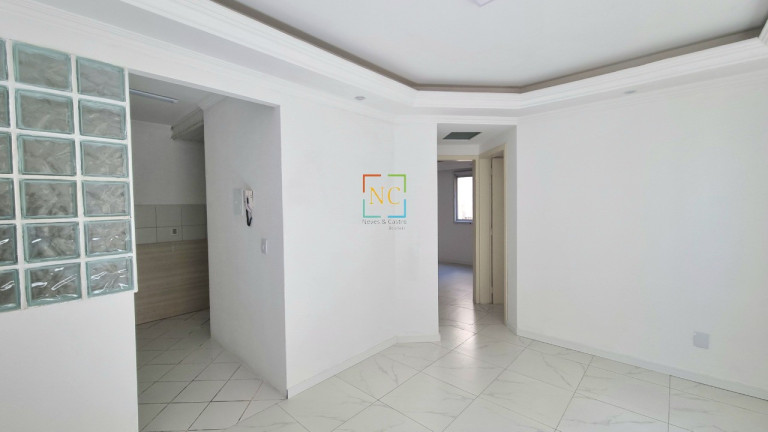 Apartamento com 2 Quartos à Venda, 46 m² em Serraria - São José