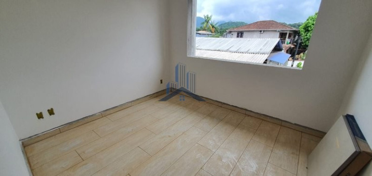 Imagem Sobrado com 2 Quartos à Venda, 70 m² em Vila Nova - Joinville