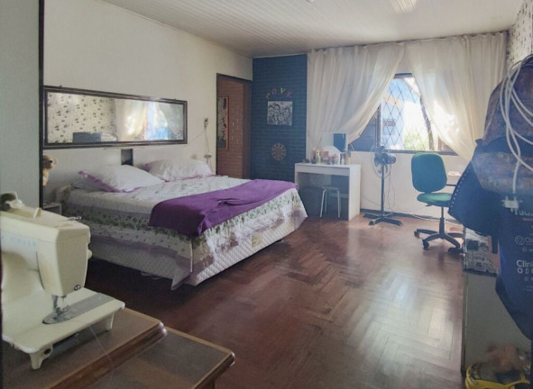 Imagem Imóvel com 3 Quartos à Venda, em Santa Tereza - Porto Alegre Imagem Imóvel com 3 Quartos à Venda, em Santa Tereza - Porto Alegre