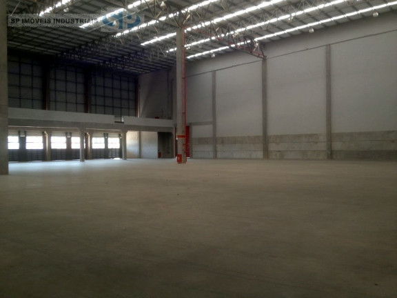 Imagem Imóvel Comercial para Alugar, 8.015 m² em Jardim Maria De Lourdes - Guarulhos
