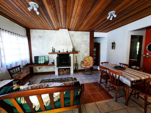Imagem Casa com 3 Quartos à Venda, 130 m² em Prata Dos Aredes - Teresópolis Imagem Casa com 3 Quartos à Venda, 130 m² em Prata Dos Aredes - Teresópolis