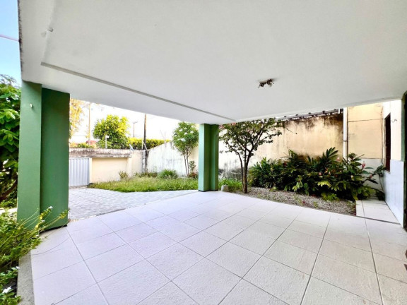 Imagem Casa com 4 Quartos à Venda, 180 m² em Sapiranga - Fortaleza