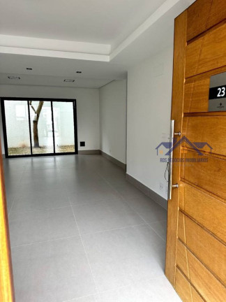 Imagem Casa de Condomínio com 3 Quartos à Venda, 146 m² em Parque Rincão - Cotia Imagem Casa de Condomínio com 3 Quartos à Venda, 146 m² em Parque Rincão - Cotia
