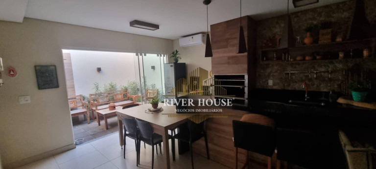 Imagem Casa com 3 Quartos à Venda, 200 m² em Despraiado - Cuiabá Imagem Casa com 3 Quartos à Venda, 200 m² em Despraiado - Cuiabá
