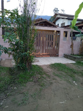Imagem Casa com 4 Quartos à Venda, 300 m²