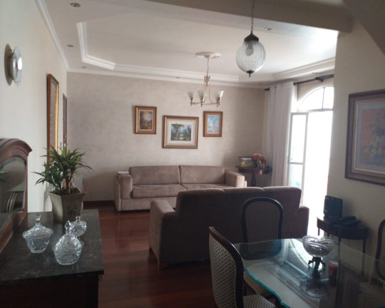 Imagem Imóvel com 5 Quartos à Venda, 200 m² em São Mateus - Juiz De Fora Imagem Imóvel com 5 Quartos à Venda, 200 m² em São Mateus - Juiz De Fora