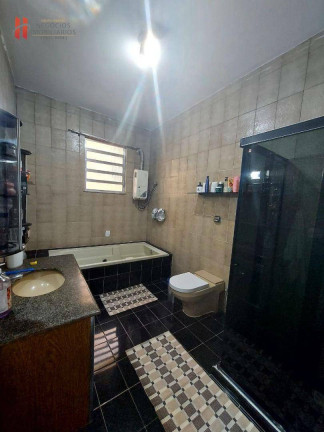 Imagem Casa com 7 Quartos à Venda, 260 m² em Jardim Vinte E Cinco De Agosto - Duque De Caxias Imagem Casa com 7 Quartos à Venda, 260 m² em Jardim Vinte E Cinco De Agosto - Duque De Caxias