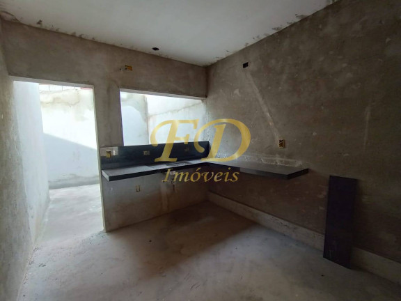 Imagem Casa com 3 Quartos à Venda, 250 m² em Mirante Da Mantiqueira - Mairiporã Imagem Casa com 3 Quartos à Venda, 250 m² em Mirante Da Mantiqueira - Mairiporã