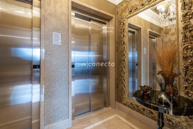 Apartamento com 4 Quartos à Venda, 335 m² em Jardim Analia Franco - São Paulo