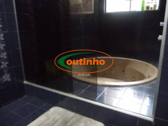 Imagem Casa com 5 Quartos à Venda, 520 m² em Grajaú - Rio De Janeiro