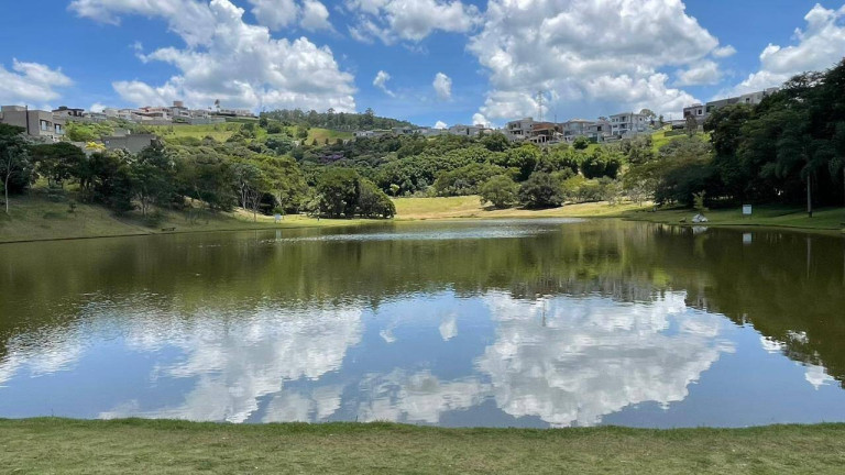 Imagem Casa com 3 Quartos à Venda, 270 m² em Condomínio Vale Das águas - Bragança Paulista Imagem Casa com 3 Quartos à Venda, 270 m² em Condomínio Vale Das águas - Bragança Paulista