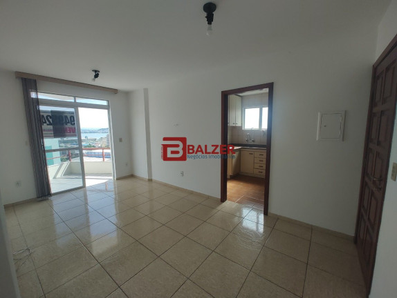Imagem Apartamento com 2 Quartos à Venda, 102 m² em Centro - Florianópolis Imagem Apartamento com 2 Quartos à Venda, 102 m² em Centro - Florianópolis