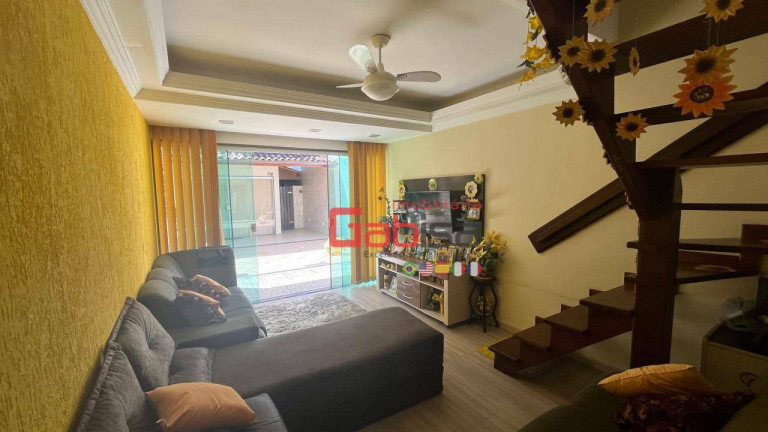 Imagem Casa com 2 Quartos à Venda, 70 m² em Portinho - Cabo Frio