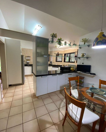 Imagem Casa à Venda, em Centro - Araçariguama Imagem Casa à Venda, em Centro - Araçariguama