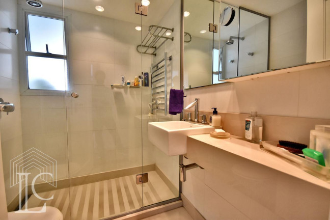 Imagem Apartamento com 3 Quartos à Venda, 181 m² em Moema - São Paulo
