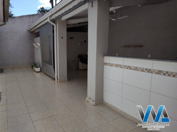 Imagem Casa com 3 Quartos à Venda, 250 m² em Jardim América - Bragança Paulista Imagem Casa com 3 Quartos à Venda, 250 m² em Jardim América - Bragança Paulista