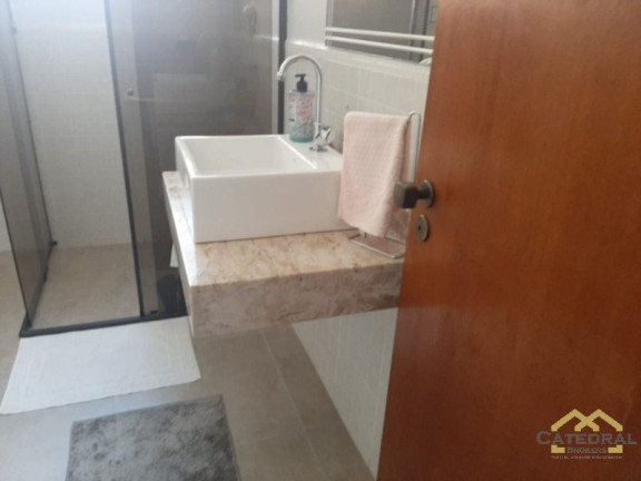 Imagem Casa com 2 Quartos à Venda, 420 m² em Vila Progresso - Jundiaí