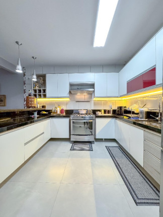 Imagem Casa com 4 Quartos à Venda, 242 m² em Barcelona - Serra Imagem Casa com 4 Quartos à Venda, 242 m² em Barcelona - Serra