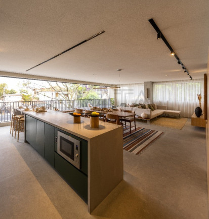 Imagem Imóvel com 4 Quartos à Venda, 244 m² em Pinheiros - São Paulo Imagem Imóvel com 4 Quartos à Venda, 244 m² em Pinheiros - São Paulo