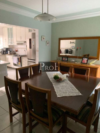 Sobrado com 4 Quartos à Venda, 227 m² em Campestre - Santo André