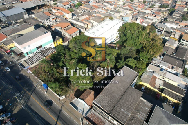 Terreno à Venda, 2.055 m² em Vila Silva Ribeiro - Carapicuíba