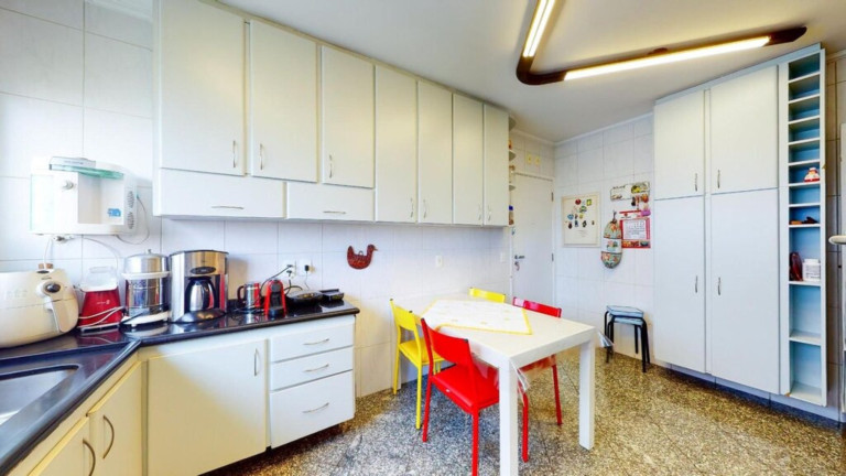 Imagem Apartamento com 4 Quartos à Venda, 139 m² em Saúde - São Paulo