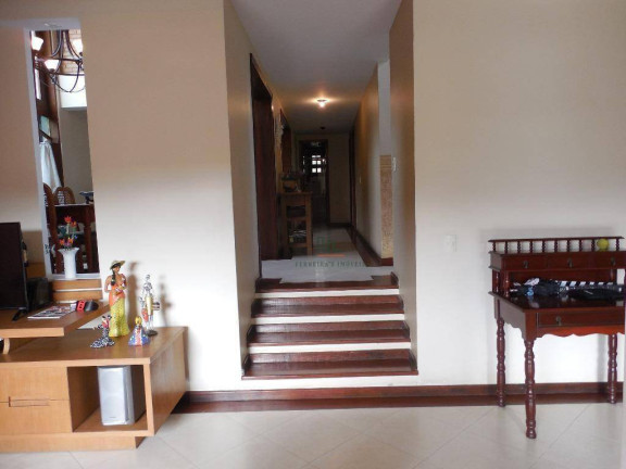 Imagem Casa com 4 Quartos à Venda, 305 m² em Itaipu - Niterói Imagem Casa com 4 Quartos à Venda, 305 m² em Itaipu - Niterói