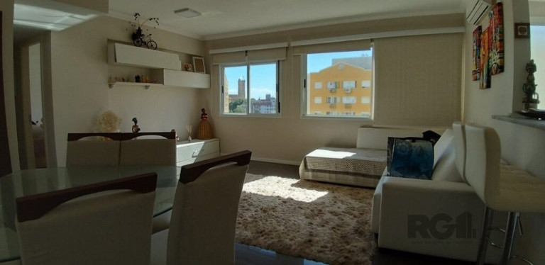 Imóvel com 2 Quartos à Venda,  em Partenon - Porto Alegre