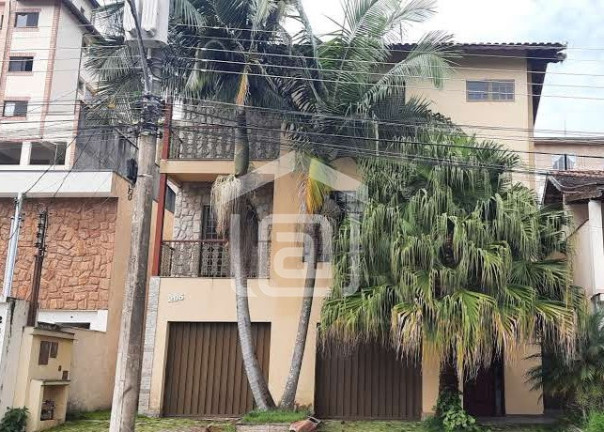 Casa com 4 Quartos à Venda, 9.999.999 m² em Jardim Vitória - Poços De Caldas