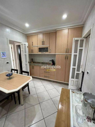 Imagem Sobrado com 4 Quartos à Venda, 208 m² em Vila Scarpelli - Santo André