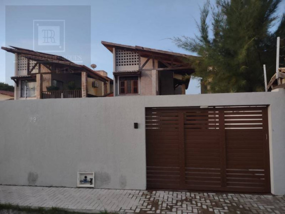 Imagem Casa com 3 Quartos à Venda, 255 m² em Sapiranga - Fortaleza Imagem Casa com 3 Quartos à Venda, 255 m² em Sapiranga - Fortaleza