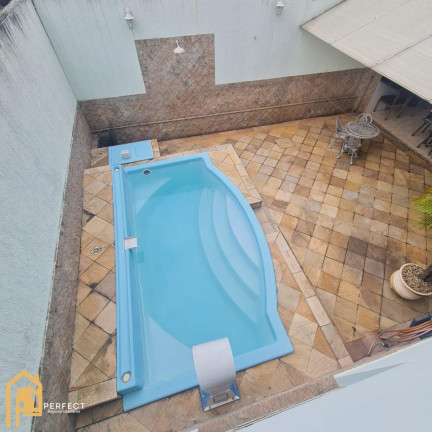 Casa com 3 Quartos à Venda, 350 m² em Jardim Santa Clara - Taubaté