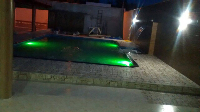 Imagem Casa com 4 Quartos à Venda, 416 m² em Marupiara - Aruanã