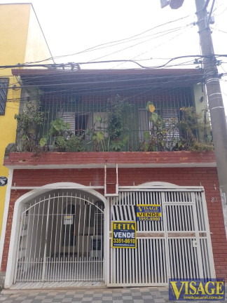 Sobrado com 4 Quartos à Venda,  em Centro - Jacareí