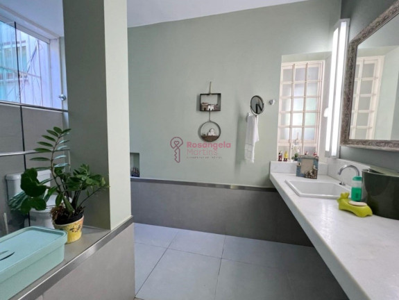 Imagem Casa com 4 Quartos à Venda, 420 m² em Mata Da Praia - Vitória