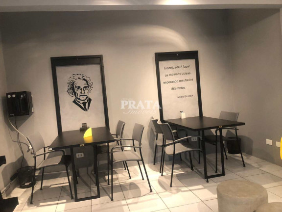 Imóvel Comercial à Venda, 30 m² em Embaré - Santos